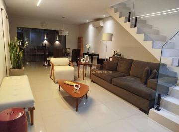 Casa · 244m² · 3 Quartos · 4 Vagas · Sobrado para venda em Urbanova de 244.00m² com 3 Quartos, 1 Suite e 4 Garagens
