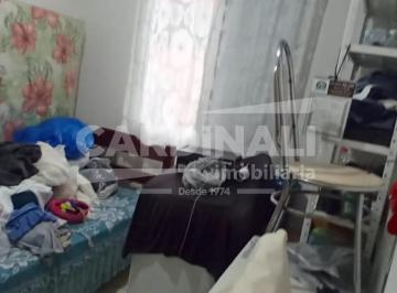Casa · 49m² · 2 Quartos · 3 Vagas · Casa para venda em Jardim Araucaria de 49.00m² com 2 Quartos e 3 Garagens