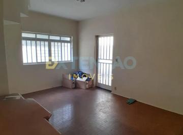 Casa · 238m² · 6 Quartos · 3 Vagas · Casa para venda em Centro de 238.00m² com 6 Quartos, 2 Suites e 3 Garagens