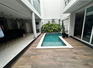 Casa · 552m² · 3 Quartos · 3 Vagas · Sobrado para venda em Condomínio Terras Di Siena de 552.00m² com 3 Quartos, 3 Suites e 3 Garagens