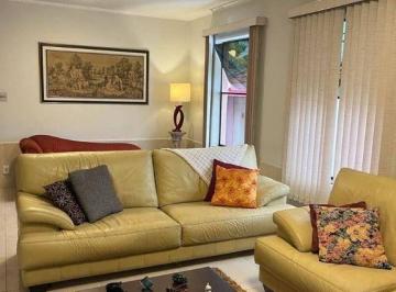 Casa · 232m² · 2 Quartos · 5 Vagas · Casa para venda em Vila Camilópolis de 232.00m² com 2 Quartos, 1 Suite e 5 Garagens