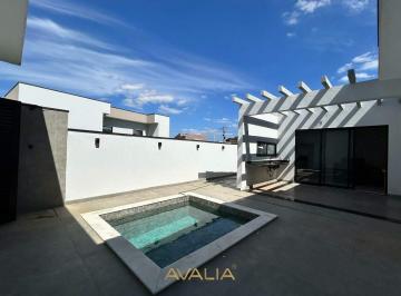 Casa · 220m² · 3 Quartos · 4 Vagas · Casa para venda em Jardins Di Roma de 220.00m² com 3 Quartos, 3 Suites e 4 Garagens
