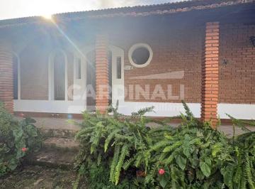 Casa · 413m² · 3 Quartos · 4 Vagas · Casa para venda em Vila Costa Do Sol de 413.00m² com 3 Quartos e 4 Garagens