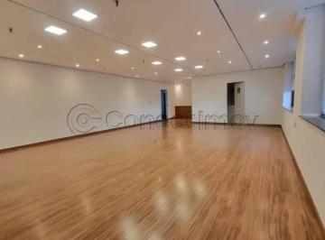 Comercial · 82m² · 1 Vaga · Imóvel Comercial para venda em Centro de 82.00m² com 1 Garagem