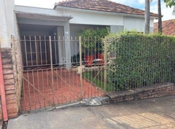 Casa · 173m² · 3 Quartos · 2 Vagas · Casa para venda em Centro de 173.00m² com 3 Quartos, 1 Suite e 2 Garagens