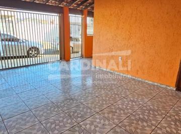 Casa · 170m² · 3 Quartos · 2 Vagas · Casa para venda em Arnon De Mello de 170.00m² com 3 Quartos, 1 Suite e 2 Garagens