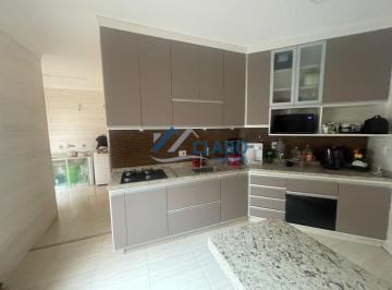 Casa · 173m² · 3 Quartos · 2 Vagas · Casa para venda em Jardim Aeroporto de 173.00m² com 3 Quartos, 1 Suite e 2 Garagens