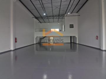 Comercial · 336m² · Galpão / Depósito / Armazém para alugar em Parque Universitário de 335.80m²