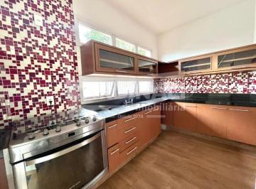 Casa · 235m² · 4 Quartos · 4 Vagas · Casa para venda em Alto Da Boa Vista de 235.00m² com 4 Quartos, 4 Suites e 4 Garagens