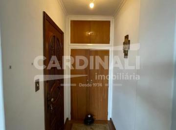Apartamento · 202m² · 3 Quartos · 2 Vagas · Apartamento para venda em Centro de 202.00m² com 3 Quartos, 1 Suite e 2 Garagens