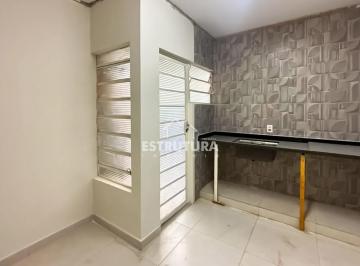 Casa · 200m² · 2 Quartos · 2 Vagas · Casa para alugar em Vila Santo Antônio de 200.00m² com 2 Quartos, 2 Suites e 2 Garagens