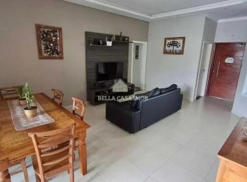 Casa de 3 quartos, Votorantim · Casa para venda em Parque Esplanada de 180.00m² com 3 Quartos, 1 Suite e 4 Garagens
