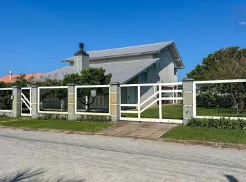 Casa · 321m² · 5 Quartos · 4 Vagas · Casa em Rainha do mar