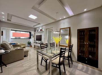 Apartamento · 65m² · 2 Quartos · 1 Vaga · Apartamento reformado à venda no Stiep — 65m², 2 quartos com suíte e vaga | Ed. Maria Angela Armed