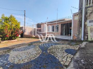 Foto 01 · Aceita financiamento e permuta - Casa terrea com 4 quartos, 3 banheiros e 3 vagas, em excelente loc