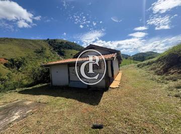 Rural de 2 quartos, São José dos Campos · Dois hectares com casa em São Francisco Xavier
