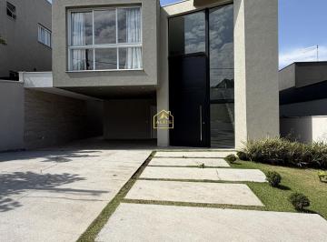 Casa · 280m² · 4 Quartos · 4 Vagas · Casa de Locação mobiliada no Real Park Aruja