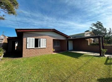 Casa · 130m² · 3 Quartos · 1 Vaga · 🏡 RESIDÊNCIA À VENDA | BALNEÁRIO SANTA TEREZINHA