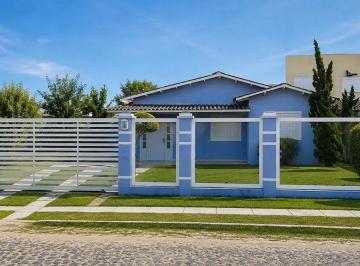 Casa · 155m² · 3 Quartos · 1 Vaga · Casa à Venda em Imbé | Balneário Nordeste 🌊🏡
