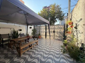 Casa · 92m² · 3 Quartos · 2 Vagas · Casa à venda no Boqueirão, Praia Grande, com 3 quartos e 1 suíte