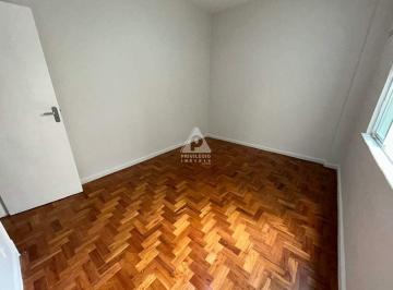 Apartamento · 59m² · 1 Quarto · 1 Vaga · Apartamento de 1 quarto, com vaga escriturada em frente ao colegio Militar. Entrar e morar