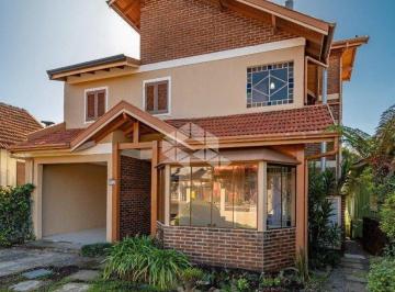 Casa · 180m² · 3 Quartos · 1 Vaga · Casa 3 dormitório, 180m², no Centro de Canela