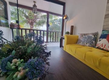 Casa de 3 quartos, Armação dos Búzios · Linda casa duplex de 72 m² com 3 quartos(2 suítes)à venda em Armação dos Búzios .Com varanda.