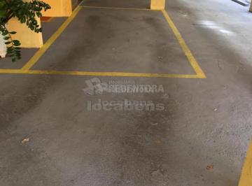 Apartamento · 127m² · 3 Quartos · 1 Vaga · Jardim Americano - Apto a Venda - 3 dormitórios com 1 suíte, 1 vaga, primeiro andar, de Frente