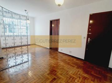 Apartamento · 70m² · 2 Quartos · 1 Vaga · Apartamento à venda no Edifício Jomar