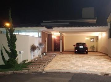 Casa · 346m² · 3 Quartos · 4 Vagas · Sobrado para venda em Bosque Sao Carlos de 346.00m² com 3 Quartos, 3 Suites e 4 Garagens