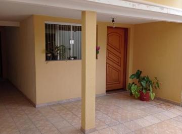 Casa · 167m² · 3 Quartos · 2 Vagas · Casa para venda em Centro de 166.64m² com 3 Quartos, 1 Suite e 2 Garagens