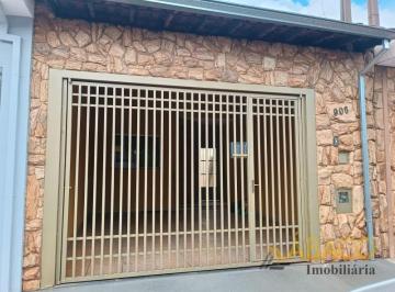 Casa · 129m² · 3 Quartos · 2 Vagas · Casa para venda em Santa Felicia de 129.00m² com 3 Quartos, 1 Suite e 2 Garagens