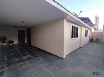 Casa · 220m² · 4 Quartos · 3 Vagas · Casa para venda em Vila Carmelo de 220.00m² com 4 Quartos e 3 Garagens