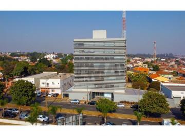 Comercial · 37m² · 1 Vaga · Sala Comercial para alugar em Jardim Das Flores de 37.00m² com 1 Garagem