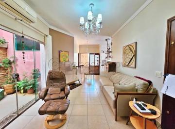 Casa · 200m² · 1 Quarto · 2 Vagas · Casa para venda em Jardim Califórnia de 200.00m² com 1 Quarto, 1 Suite e 2 Garagens