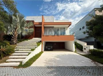 Casa · 291m² · 4 Quartos · 4 Vagas · Casa para alugar em Alphaville Esplanada de 291.00m² com 4 Quartos, 3 Suites e 4 Garagens