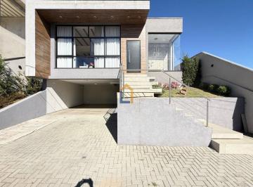 Casa · 300m² · 3 Quartos · 2 Vagas · Sobrado para venda em Arruda de 300.00m² com 3 Quartos, 1 Suite e 2 Garagens