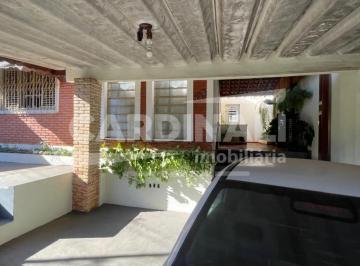 Casa · 178m² · 3 Quartos · 2 Vagas · Casa para venda em Jardim Cruzeiro Do Sul de 178.00m² com 3 Quartos, 1 Suite e 2 Garagens