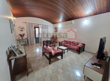 Casa · 750m² · 3 Quartos · 3 Vagas · Casa para venda em Jardim Da Luz de 750.00m² com 3 Quartos, 1 Suite e 3 Garagens