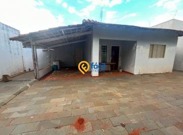 Casa · 130m² · 2 Quartos · 1 Vaga · Casa para alugar em Jardim São Genaro de 130.00m² com 2 Quartos e 1 Garagem