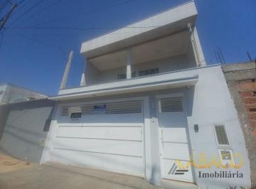 Casa · 110m² · 3 Quartos · 2 Vagas · Sobrado para venda em Parque Primavera de 110.00m² com 3 Quartos, 1 Suite e 2 Garagens