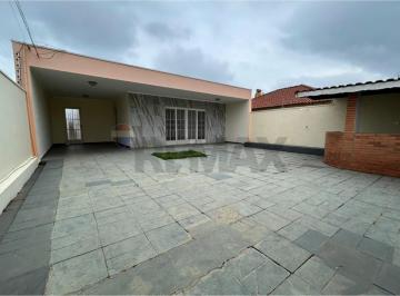 Casa · 205m² · 3 Quartos · 3 Vagas · Casa para alugar em Jardim Centenário de 205.00m² com 3 Quartos, 1 Suite e 3 Garagens