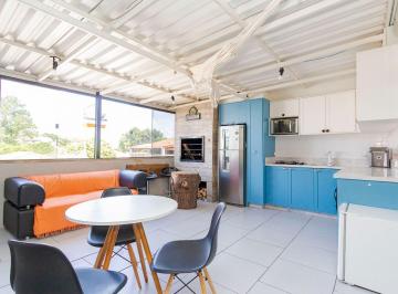 Casa · 198m² · 4 Quartos · 2 Vagas · Sobrado para venda em Sítio Cercado de 198.00m² com 4 Quartos, 1 Suite e 2 Garagens