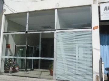 Comercial · 167m² · 3 Vagas · Prédio Comercial para venda em Jardim Bom Princípio de 167.35m² com 3 Garagens
