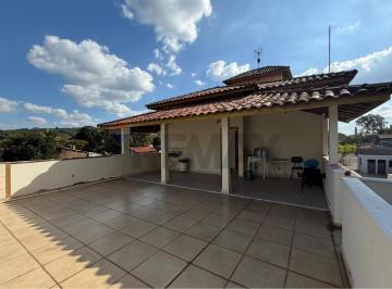 Casa · 207m² · 6 Quartos · Casa para venda em B. São Pedro de 207.00m² com 6 Quartos e 2 Suites
