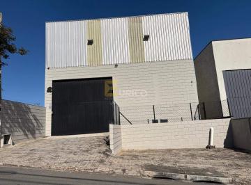 Comercial · 200m² · 3 Vagas · Galpão / Depósito / Armazém para alugar em Vista Alegre de 200.00m² com 3 Garagens
