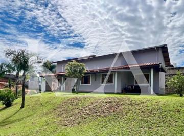 Casa · 861m² · 3 Quartos · 5 Vagas · Casa para venda em Morro Alto de 861.00m² com 3 Quartos, 1 Suite e 5 Garagens