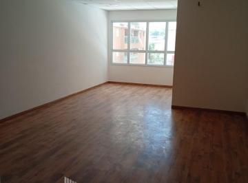 Comercial · 38m² · 1 Vaga · Sala Comercial para alugar em Bethaville I de 38.00m² com 1 Garagem