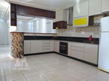 Casa · 200m² · 3 Quartos · 2 Vagas · Casa para venda em Sítio Pau Pintado de 200.00m² com 3 Quartos, 1 Suite e 2 Garagens