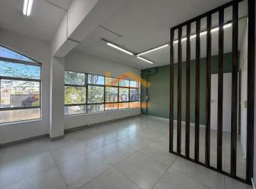 Comercial · 135m² · 1 Vaga · Sala Comercial para alugar em Jardim Girassol de 135.00m² com 1 Garagem